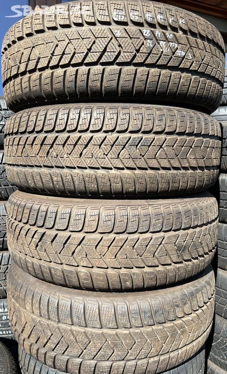 215/55 R18 99V XL zimní pneumatiky Pirelli (2822)