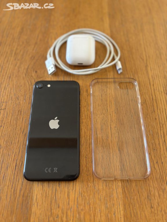 iPhone SE 2020 64 GB + sluchátka AirPods 2. gen.