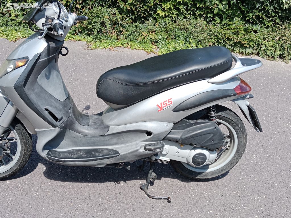 Skútr Piaggio Beverly 125