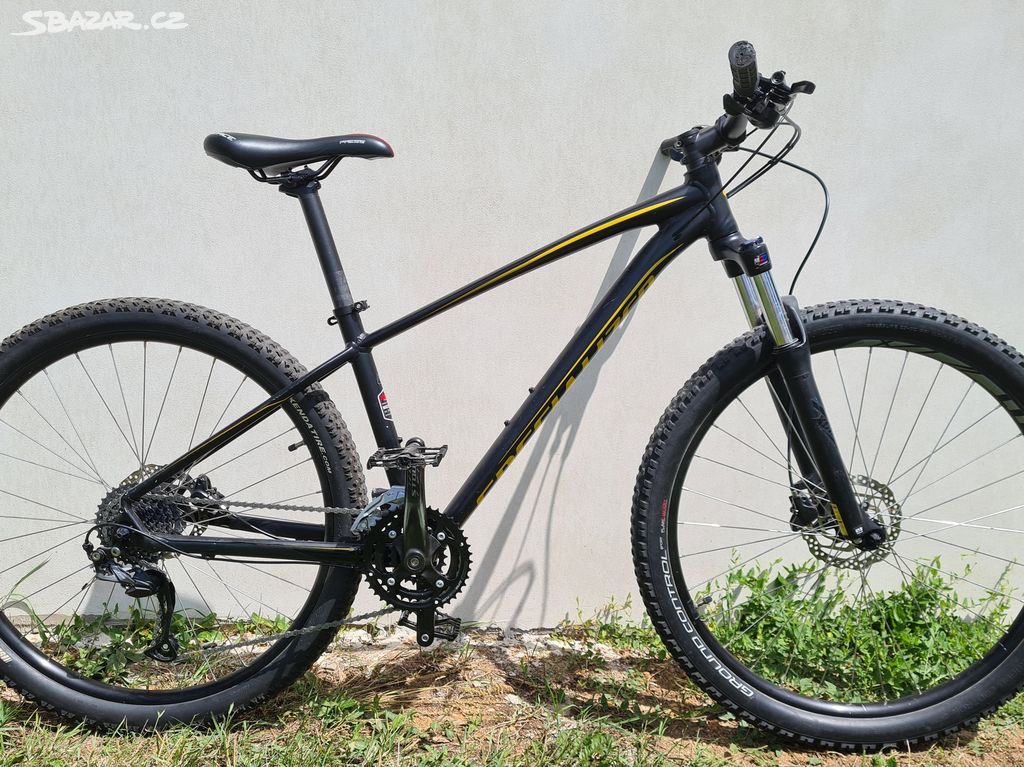 Kolo Specialized Pitch, kola 27.5, ram M