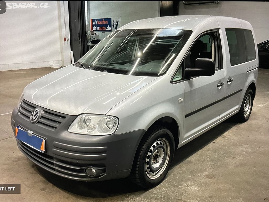 Volkswagen Caddy 1.6 Life 7-míst, nová TK