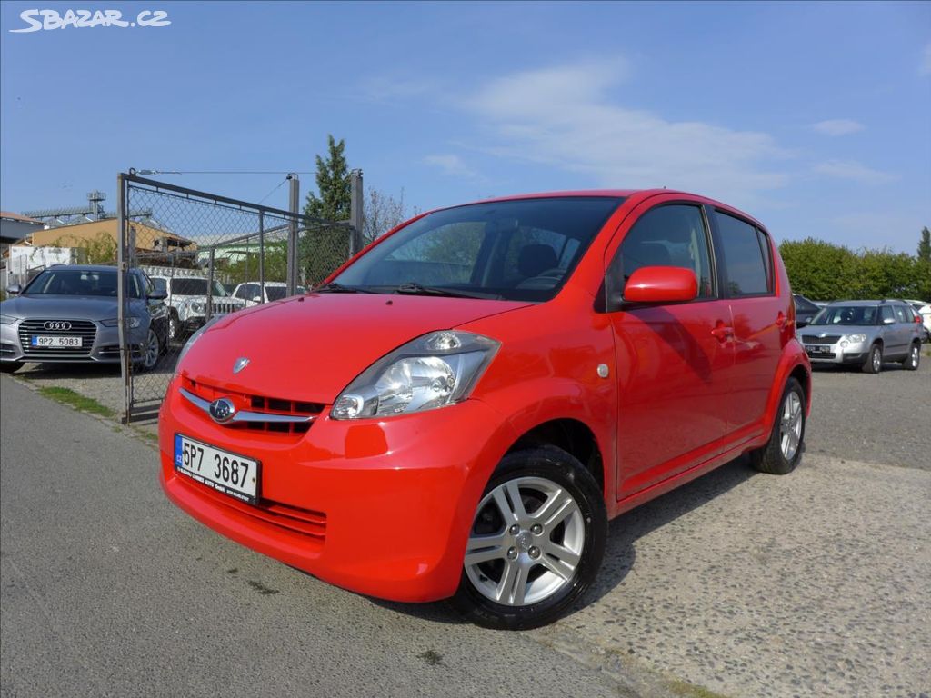 Subaru Justy, 1,0 i KLIMA,CENTRÁL,EL. OKNA