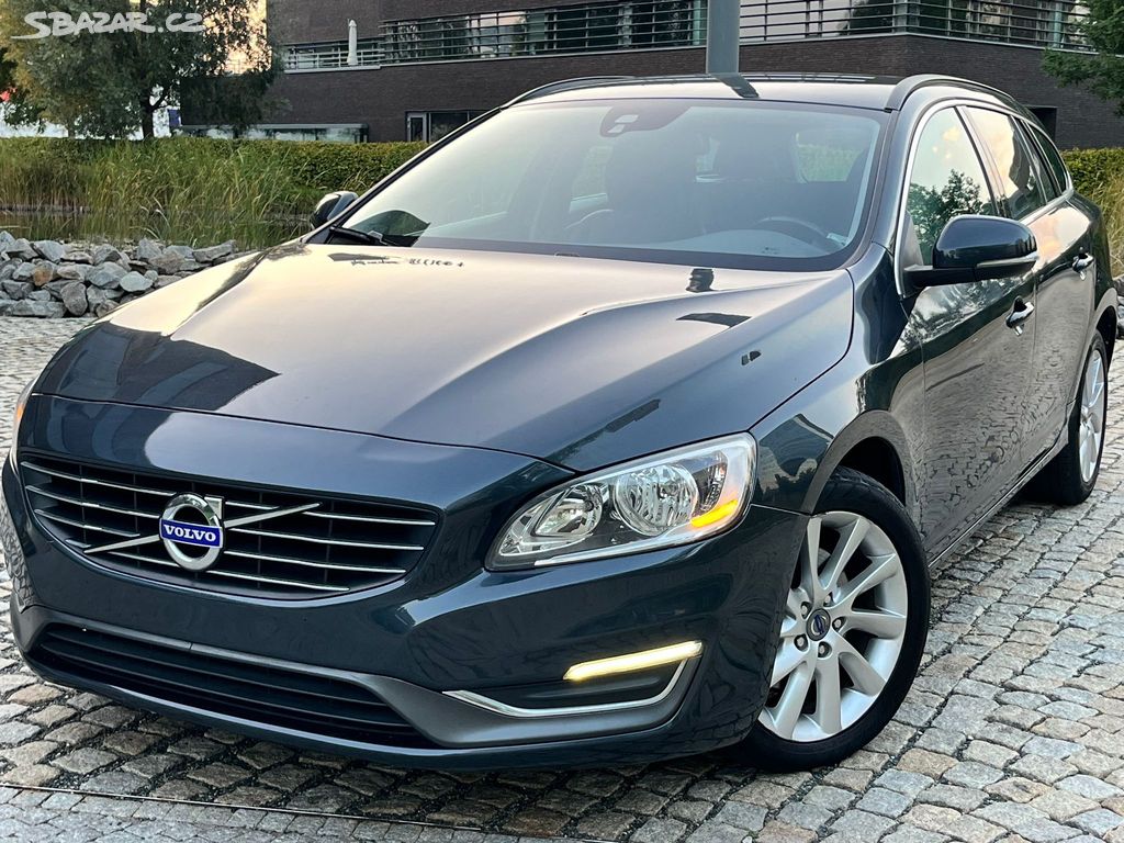 Volvo V60, 2.0D 5.VÁLEC AUT ODPOČET DPH