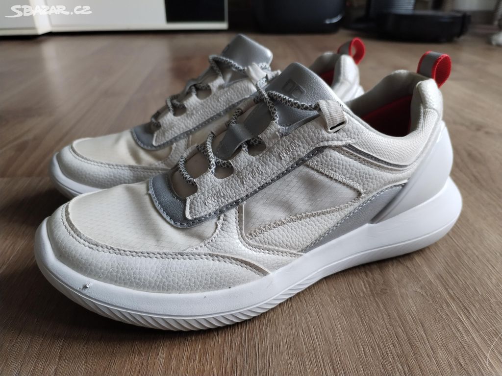 Sneakers botasky Baťa 41