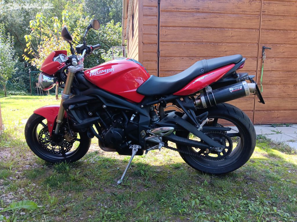 Triumph street triple 675