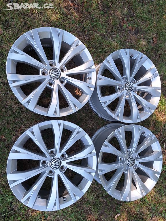 Alu kola 5x112 R17 VW originál ET40