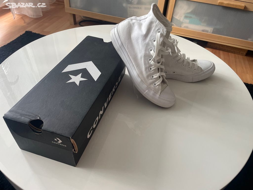 Converse bílé plátěné boty, vel.39, PC 1419 Kč