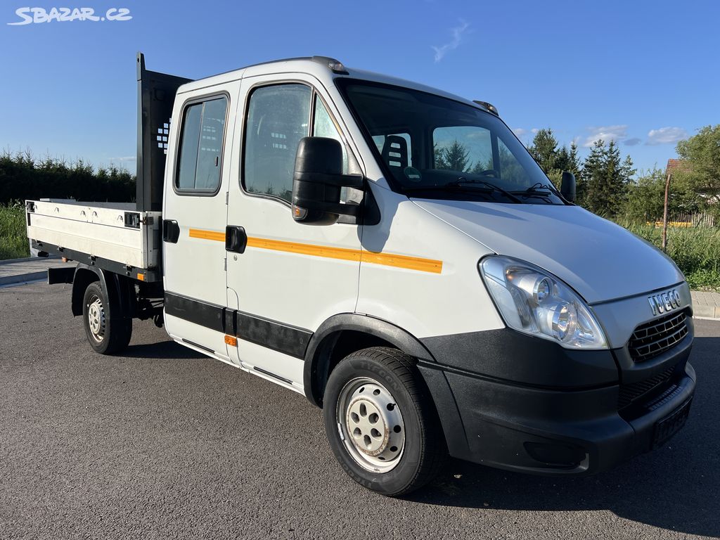 Iveco Daily 2.3 JTD Doublecab, valník se 7 místy