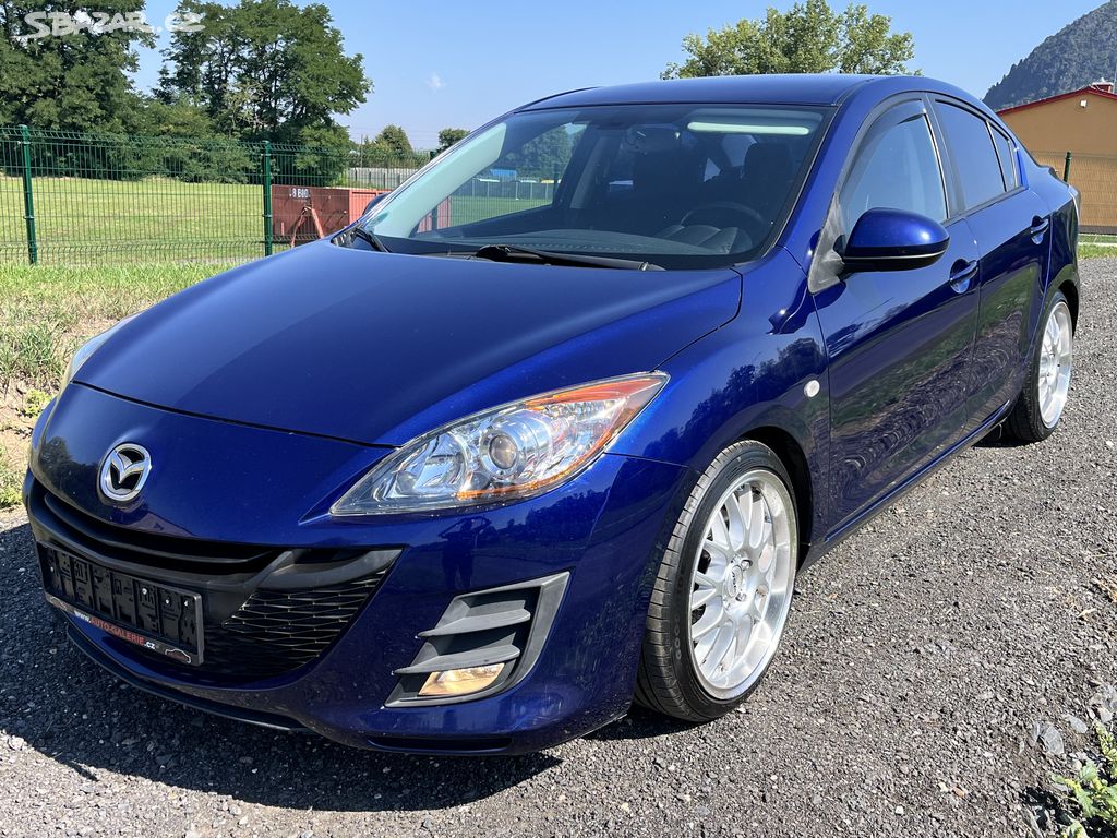 Mazda 3 2.0i 111KW,DIGIKLIMA,VÝHŘEV,TEMPOMAT,AL18