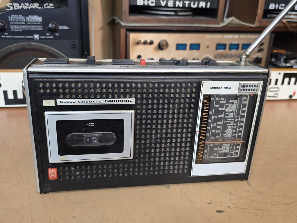 GRUNDIG C2600 automatic - k servisu nebo na ND