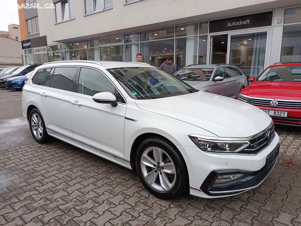 VW Passat B8 2.0 TDI 110kW DSG R-Line Webasto ACC