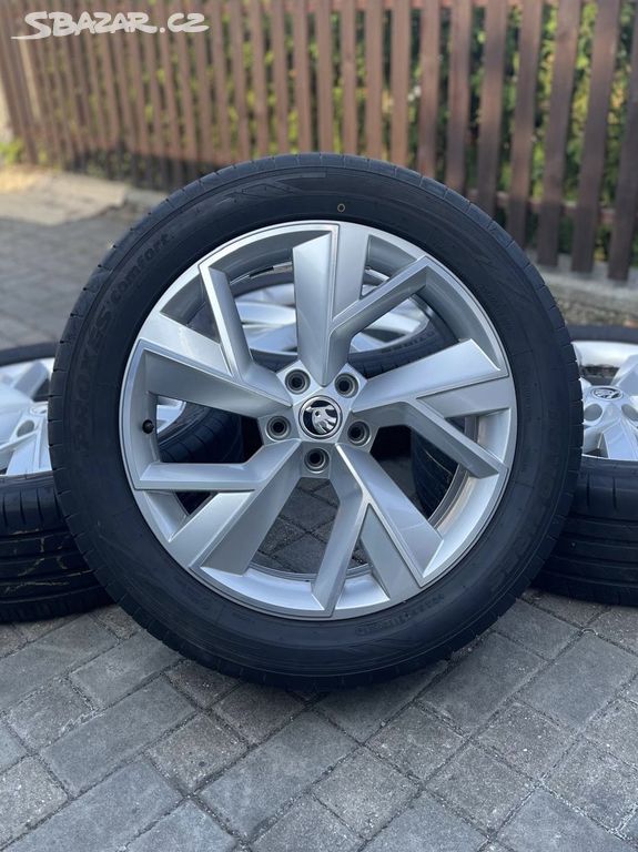 ORIGINÁL Alu Škoda Triglav R19, 5x112 - TOP STAV