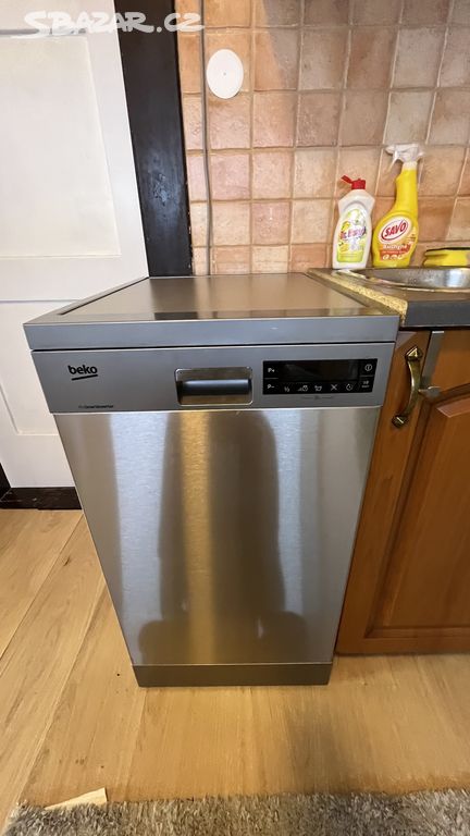 Prodám myčku Beko DFS28130X