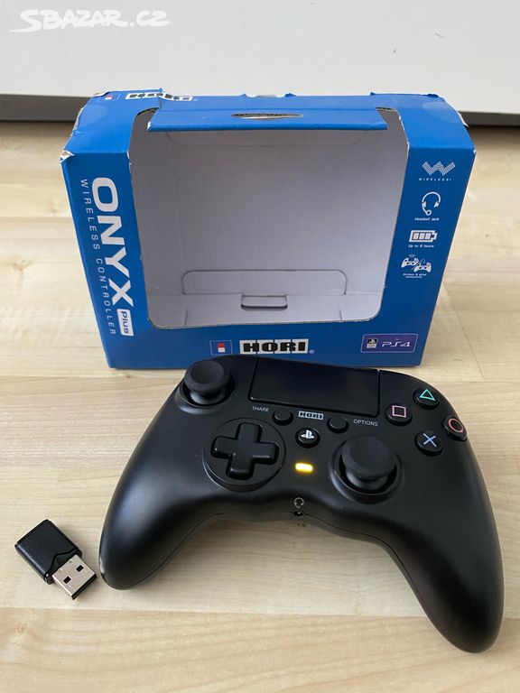 HORI ONYX Plus Wireless Controller - PS4