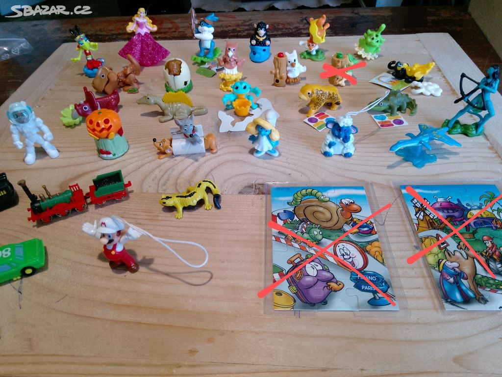 Kinder figurky mix 16