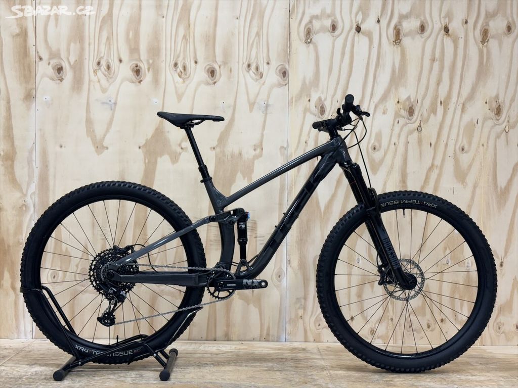 Trek Fuel EX 7 29 palců Horské kolo NX 2022