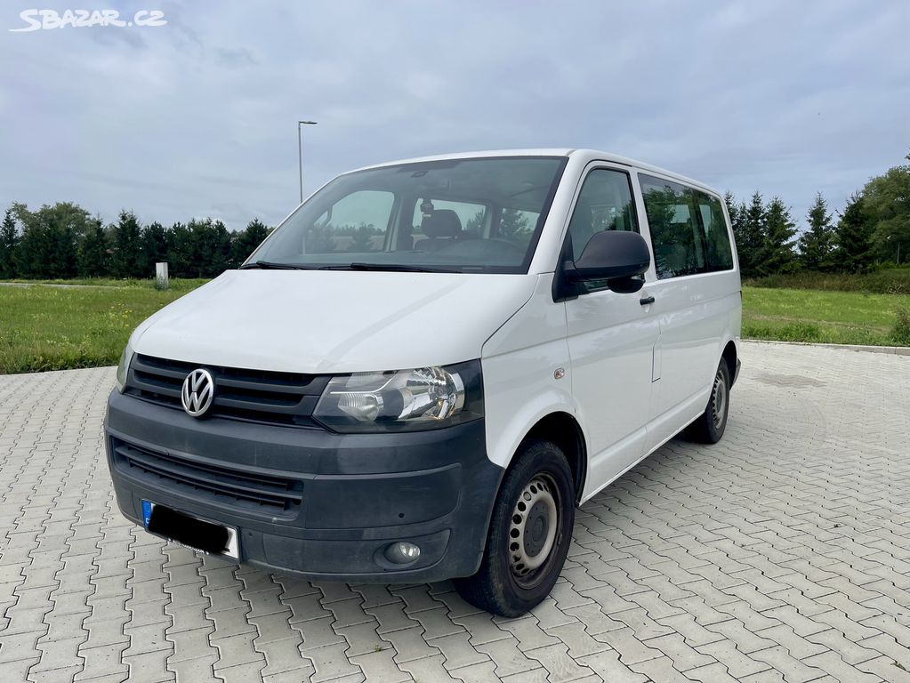 VOLKSWAGEN TRANSPORTER 2.0TDi DSG 8MÍST