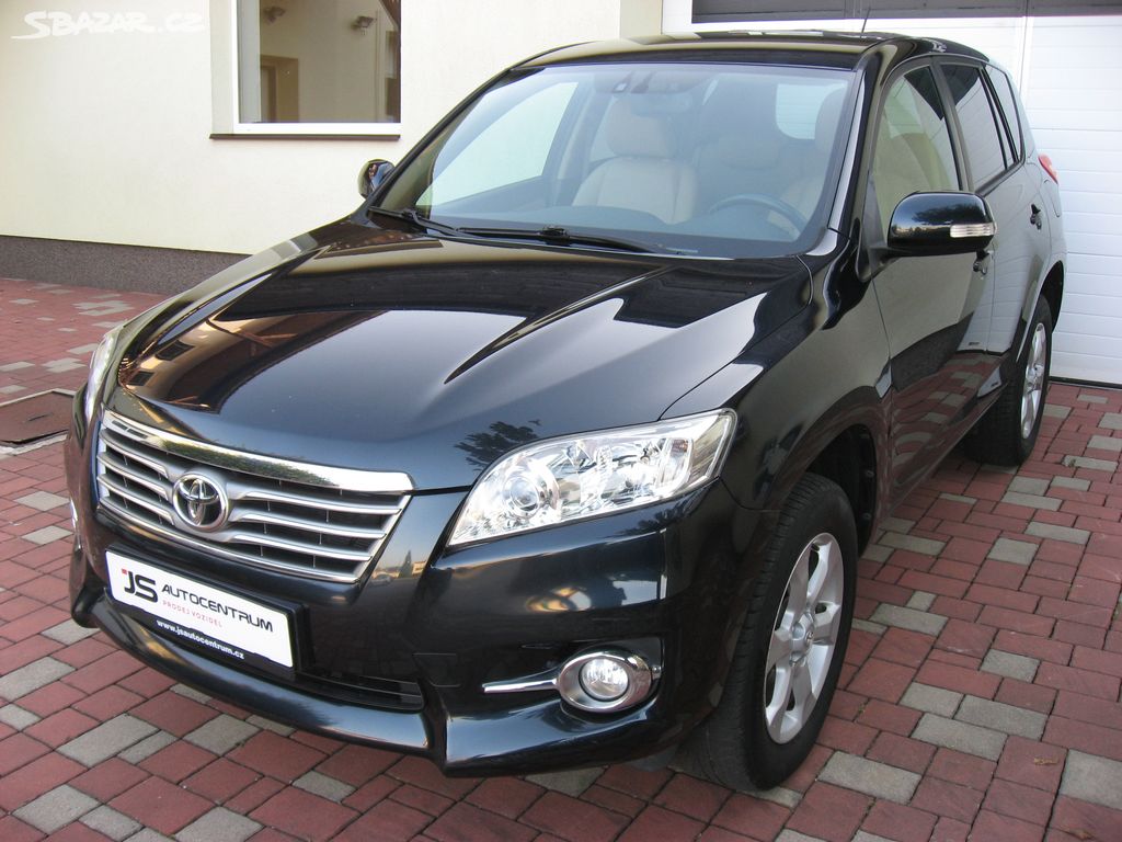 Toyota RAV4 2.0i 158PS Life A/T 4x4