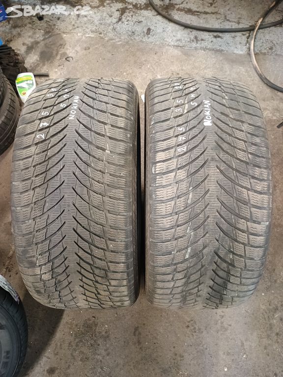 Zimní pneumatiky Nokian 275 35 20