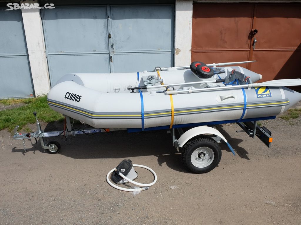 Zodiac CFR 310ACTI-V, Tohatsu 5Hp, přívěs CBS