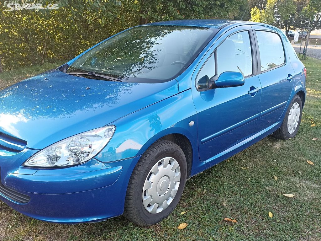 Peugeot 307 1,6 16V klima , 8x pneu