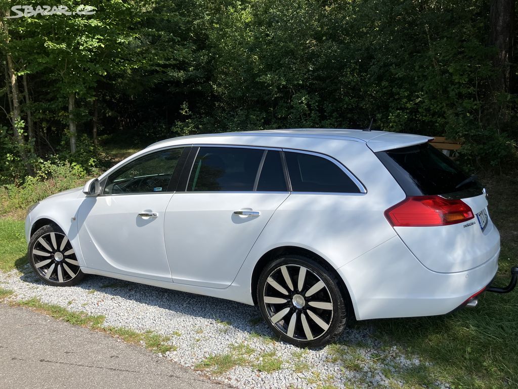 Opel Insignia kombi 4x4