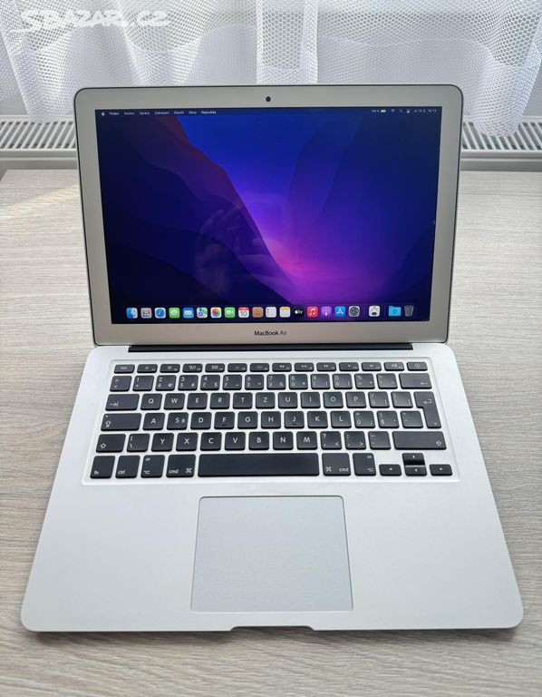 Macbook air 13 2017, TOP stav