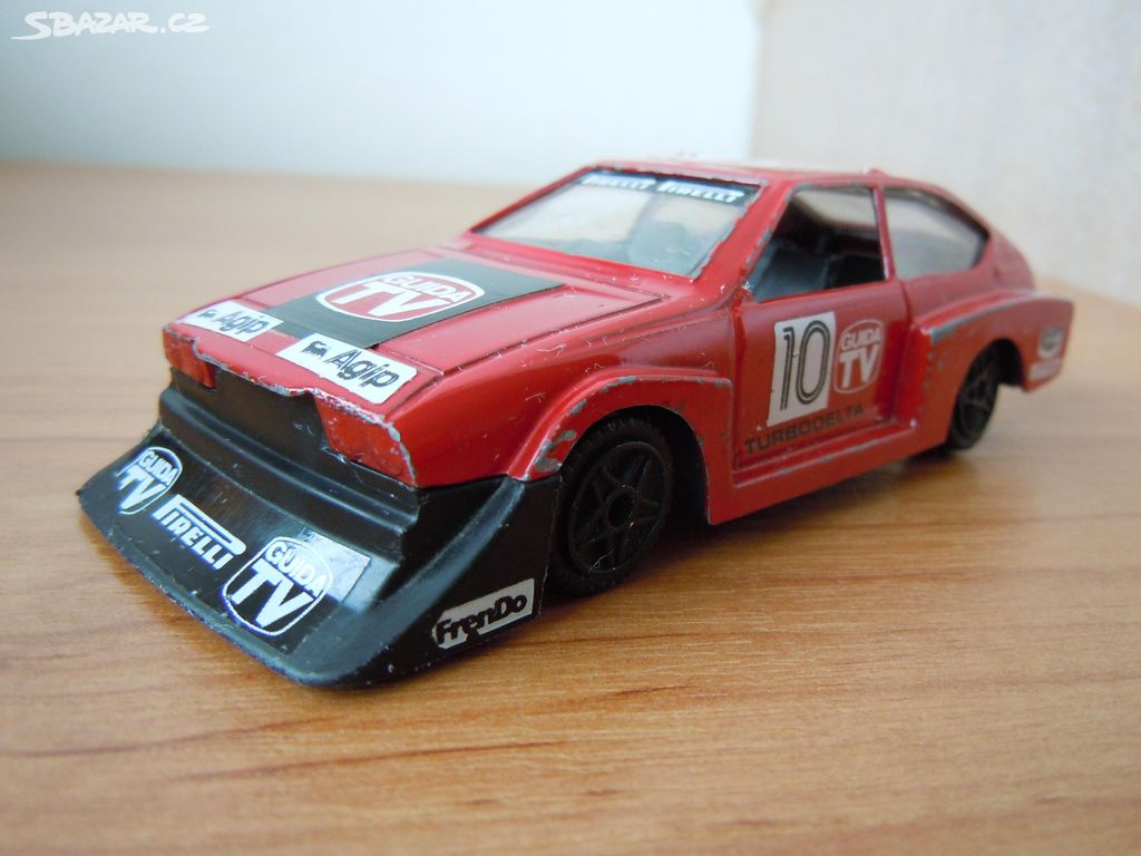 model Alfa Romeo Alfetta GTV Turbo , Polistil .