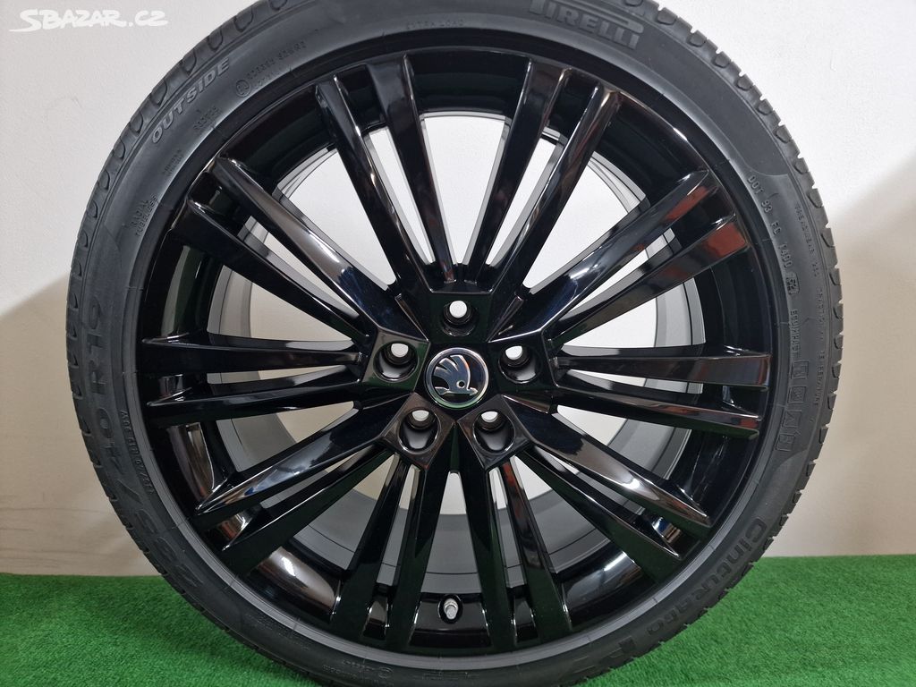 Škoda Superb III 3 Alu kola 19" Letní Originál