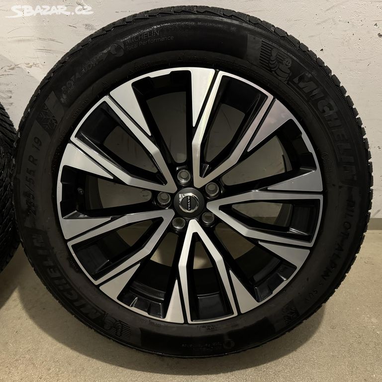 Zimní kola Volvo XC60 235/55 R19 Michelin