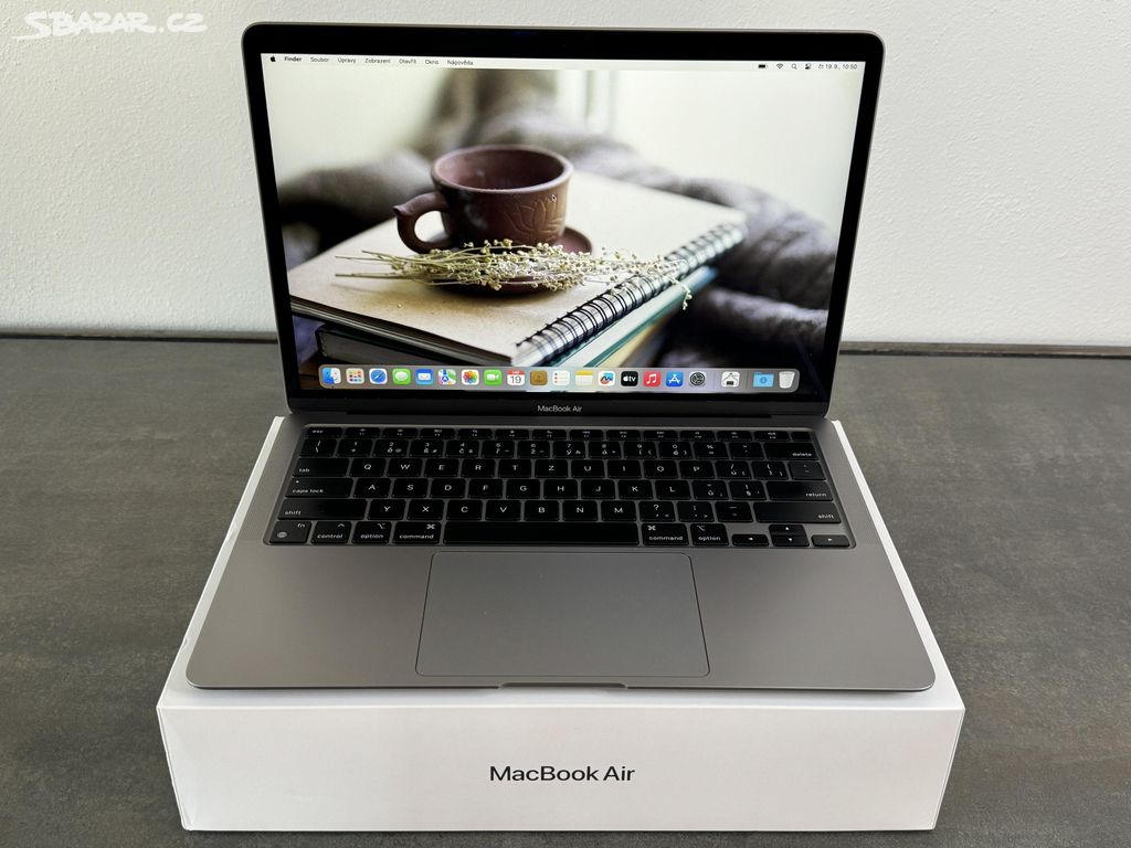 MacBook Air 13" 2020 M1 8GB / 256GB / SG