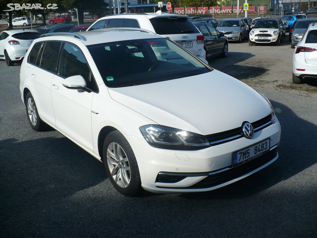 Volkswagen Golf 2.0 TDI DSG Virtual Led Alcant