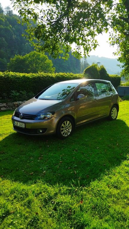 Vw Golf plus,ČR,1maj,56tis.Km,garážované 1.2tsi