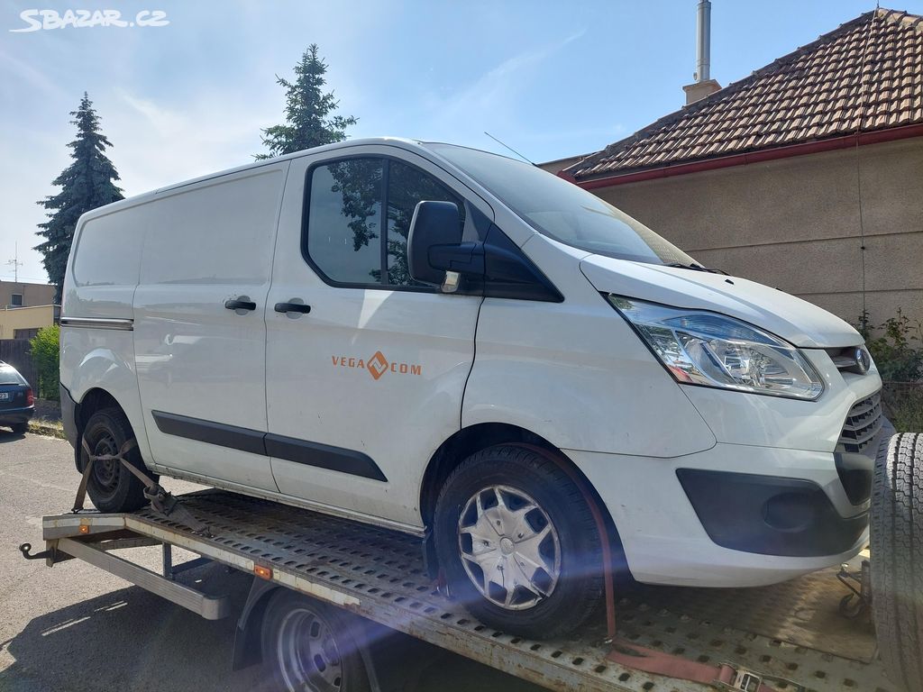 Ford Transit Custom rok 2015 Karoserie