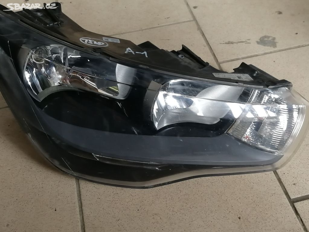 AUDI A1 8X, PP LAMPA , 8X0941004