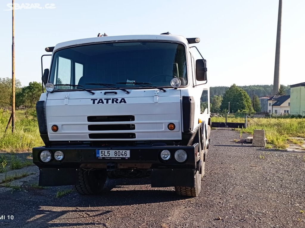 Autodomíchávač Mix T815 8X8, AMH 9