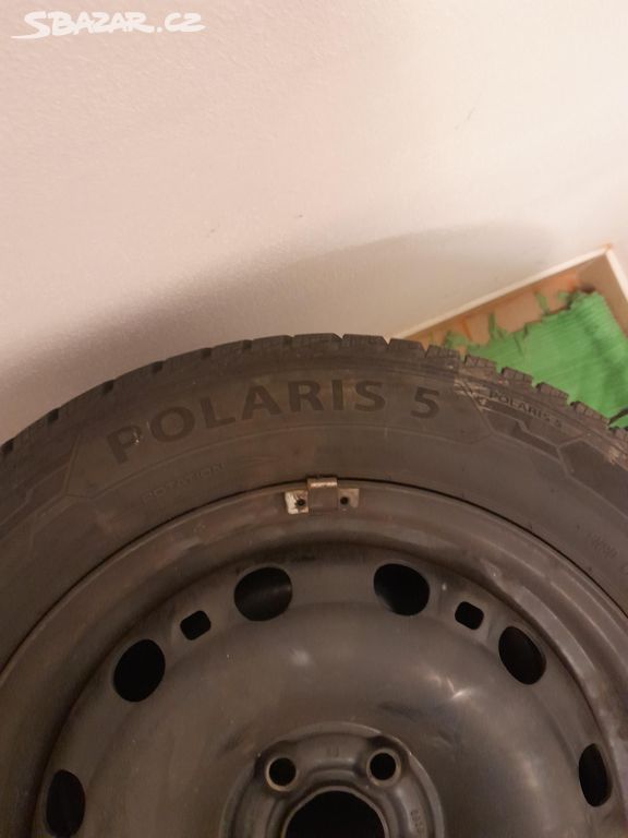 sada zimních pneu Barum Polaris 5 185/60 R15 T XL