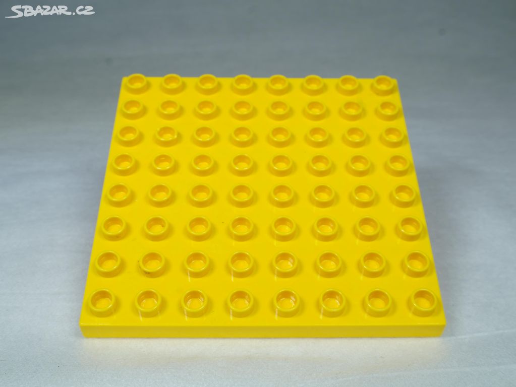 LEGO DUPLO deska 8x8, žlutá