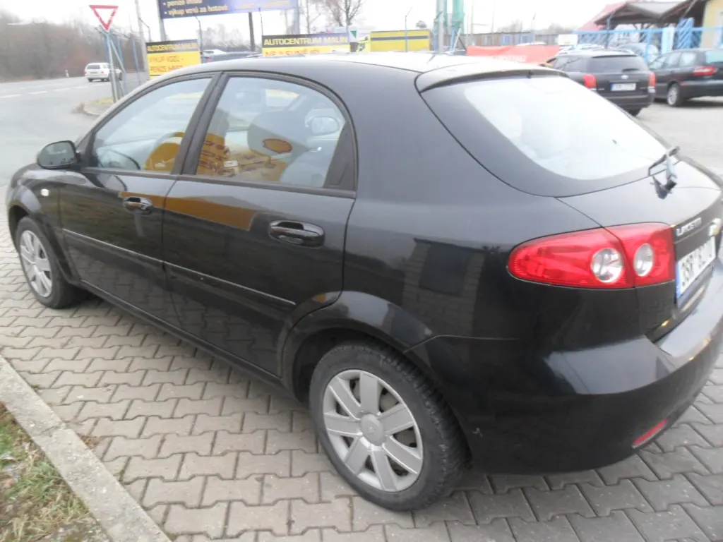 Chevrolet Lacetti 1.6i/80lW, 2006, 117.000 km. - fotka 6