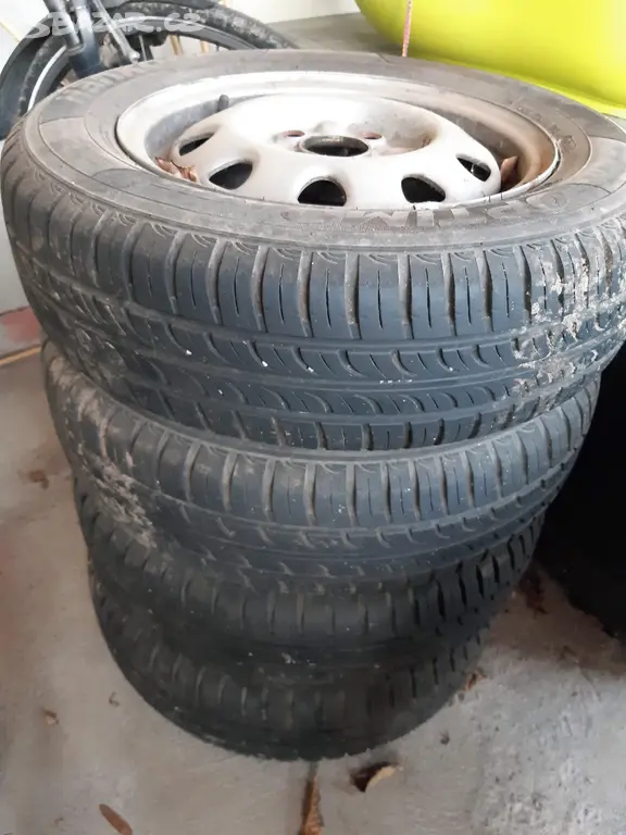 Náhled: Skoda Felicia 4x100 HANKOOK 165/70 R13 SADA KOL
