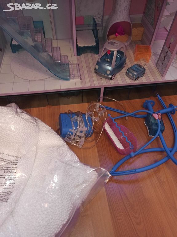 Domeček Lol - Praha - Sbazar.cz