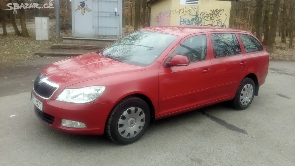 Škoda Octavia combi 2.0 TDI 103 kW RV 2011 -CZ-TOP - fotka 3