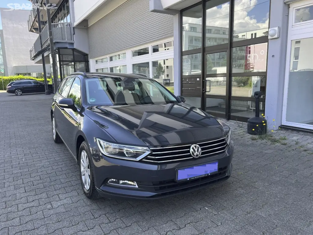 Volkswagen Passat Variant 2.0 TDi Comfort - 150 PS - fotka 3