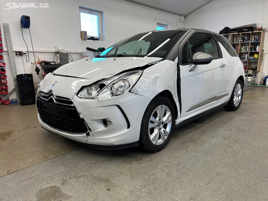 Citroën DS3 1.2 VTI 60kW - fotka 3