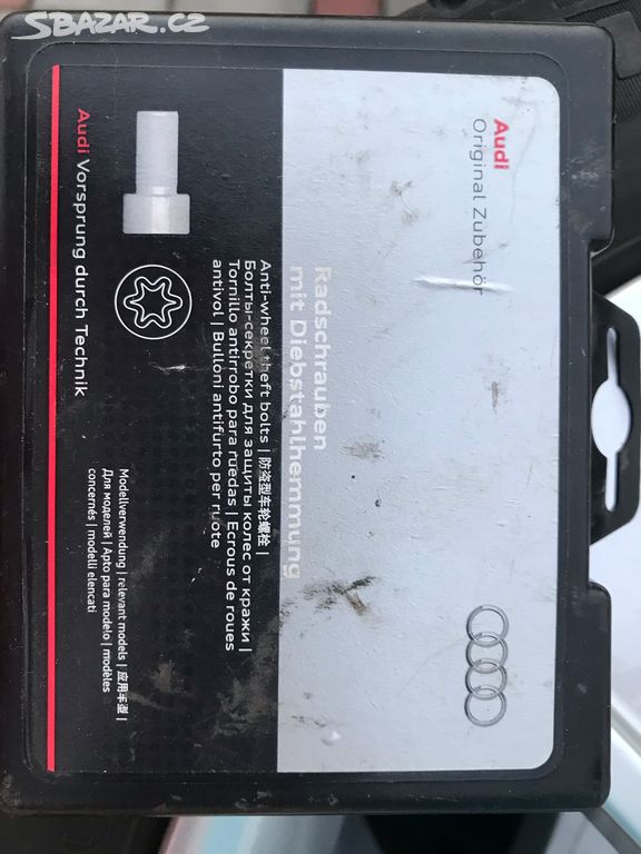 Bezpečnostní šrouby Audi - Polička, Svitavy 