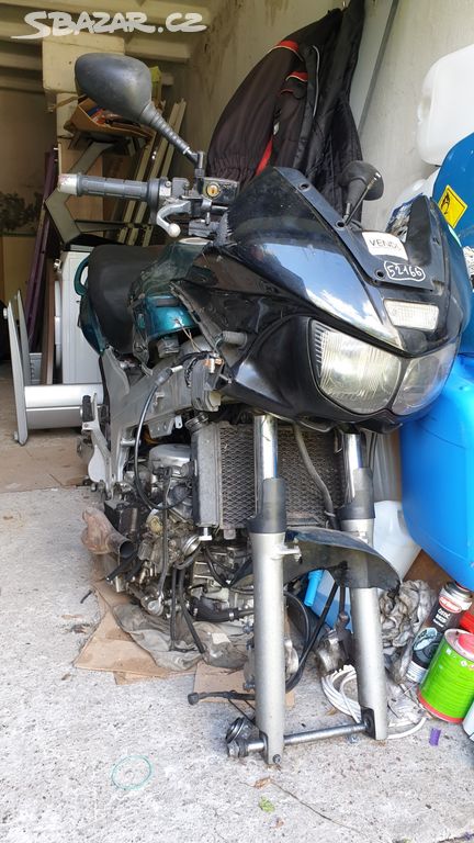 Náhradní díly motocykl Yamaha TDM 850 pouze díly!!