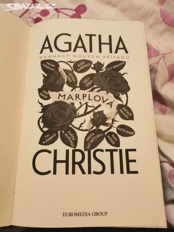 Agatha Christie Dvanáct nových případů