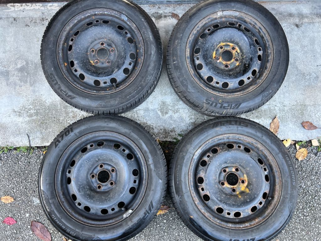 185 60 15 R15 zimní pneumatiky disky 5x100