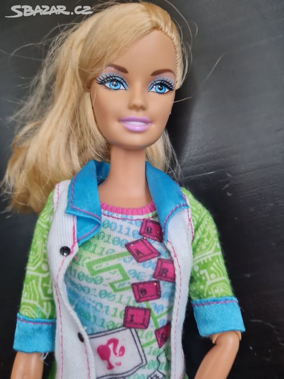 Barbie fashionistas - počítačová inženýrka