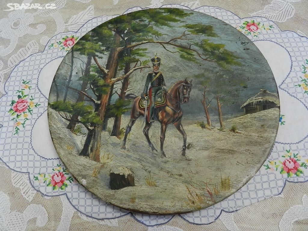 Starý malovaný Talíř Voják Jezdec na Koni Rusko
